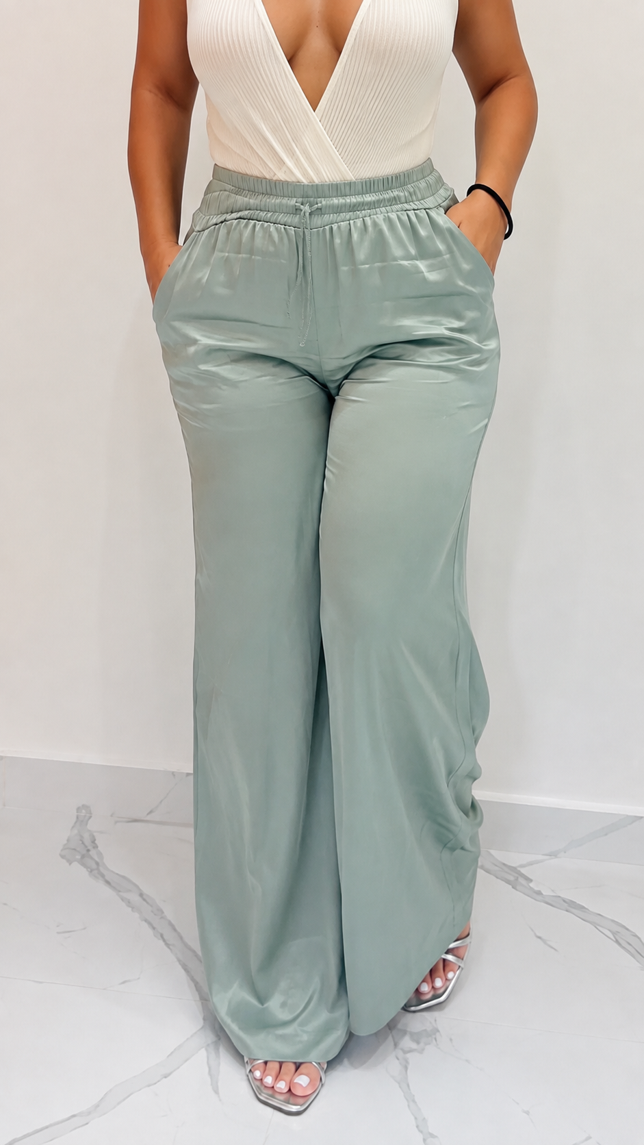 Pantalone Palazzo Satin Verde Salvia