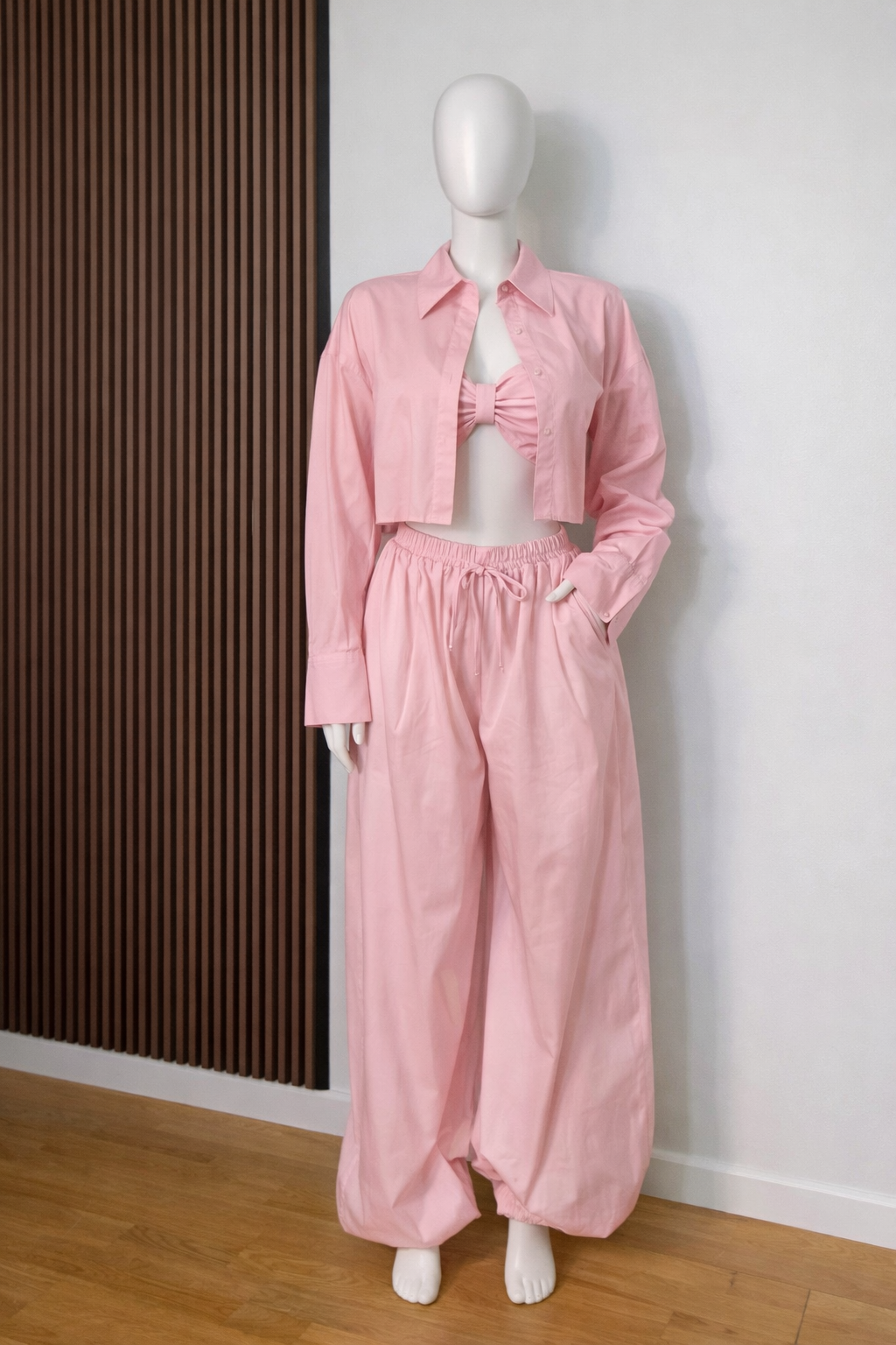 Completo donna 3 pezzi camicia crop + top + pantalone oversize